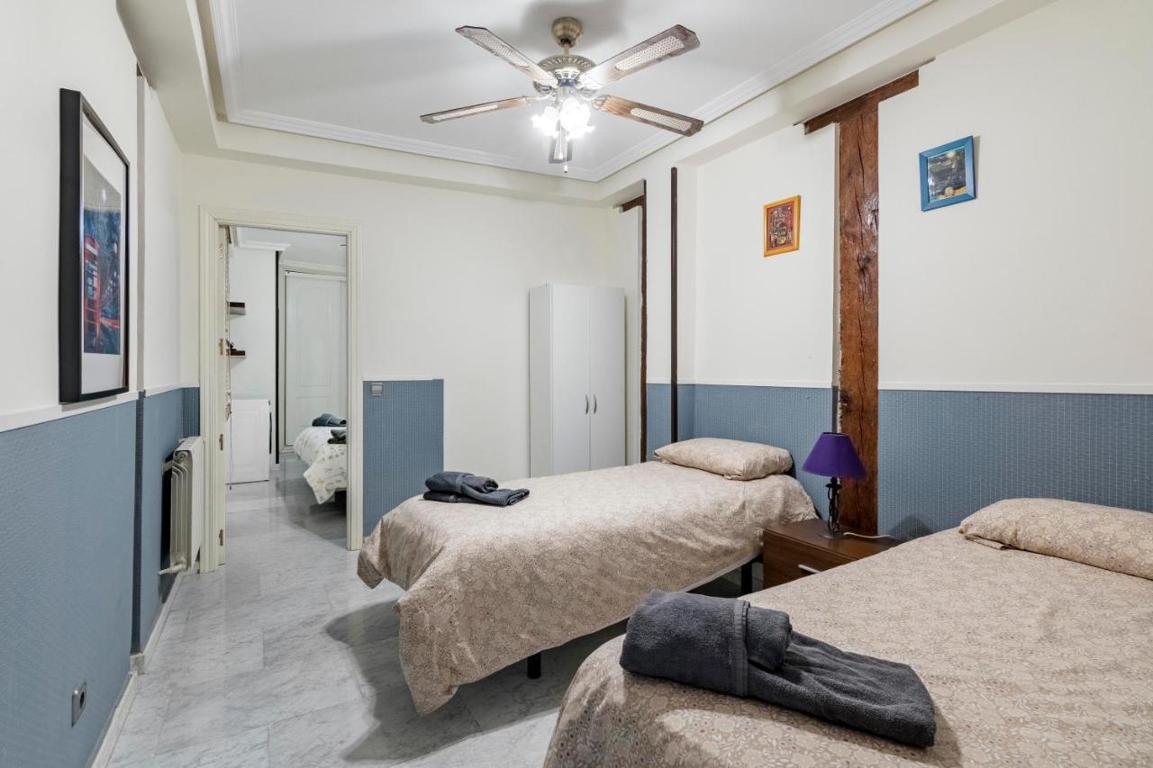 Plaza Sant' Ana, Casco Historico Apartment Madrid Ngoại thất bức ảnh