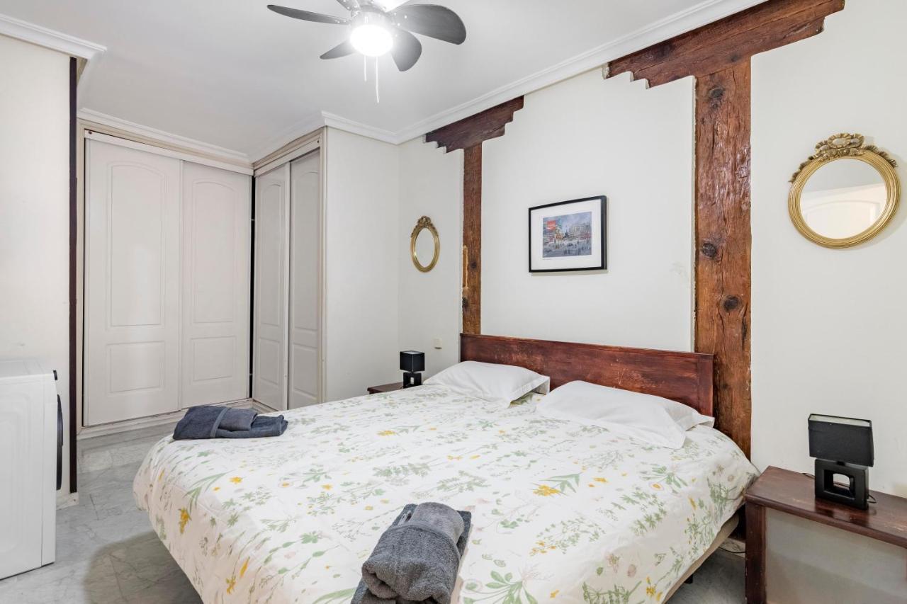 Plaza Sant' Ana, Casco Historico Apartment Madrid Ngoại thất bức ảnh