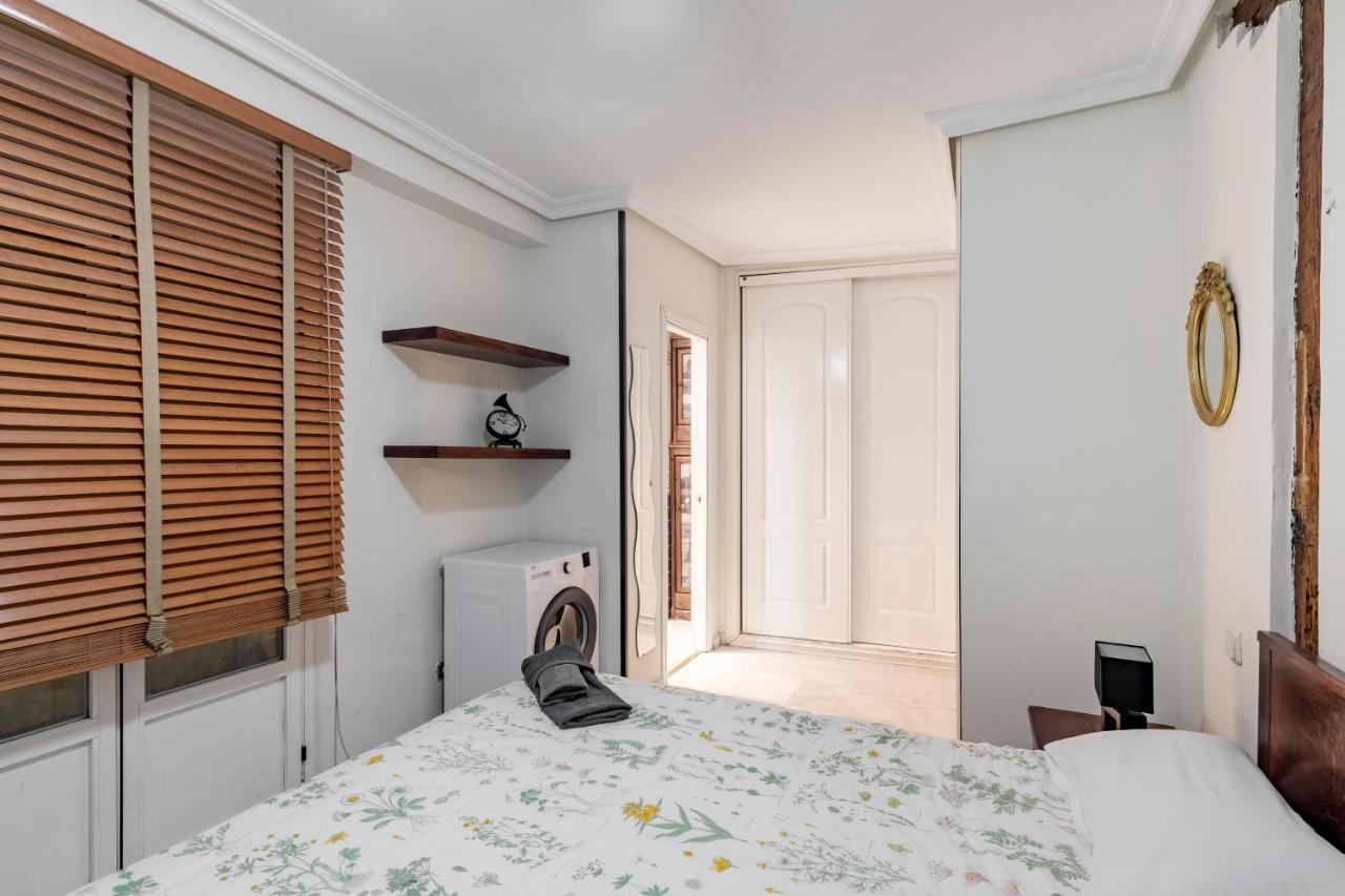 Plaza Sant' Ana, Casco Historico Apartment Madrid Ngoại thất bức ảnh