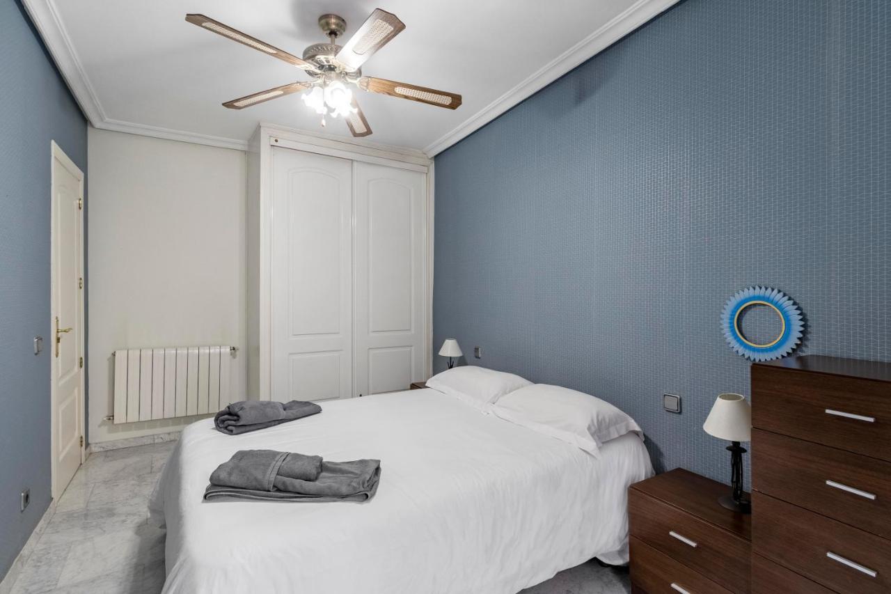Plaza Sant' Ana, Casco Historico Apartment Madrid Ngoại thất bức ảnh